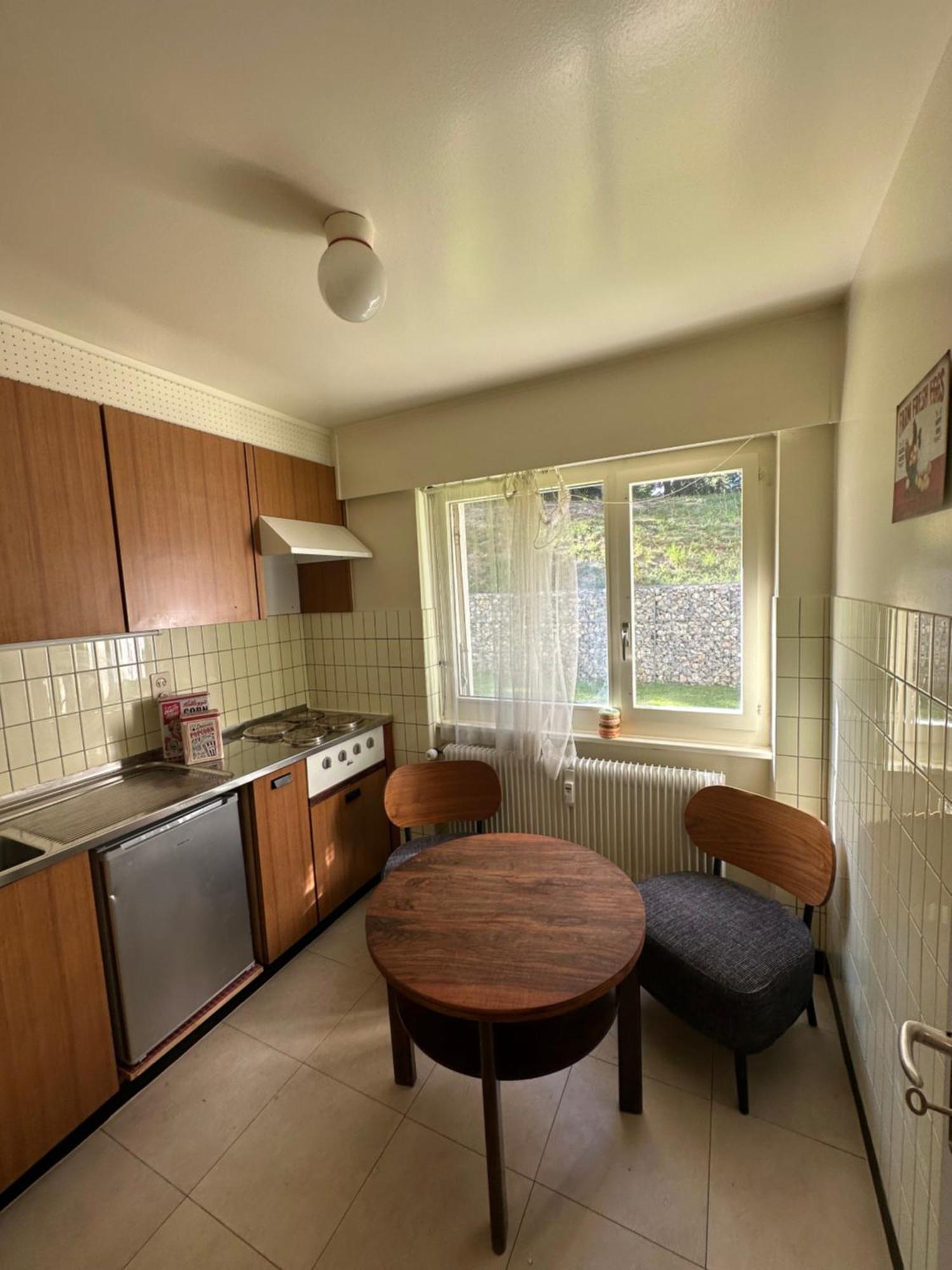 Cozy Central Apartment At A Special Price! ครองส์มอนตานา ภายนอก รูปภาพ