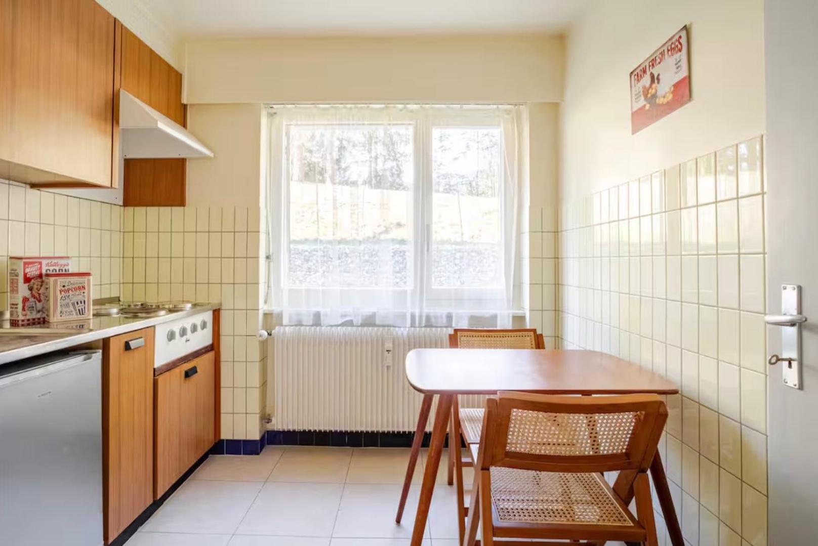 Cozy Central Apartment At A Special Price! ครองส์มอนตานา ภายนอก รูปภาพ